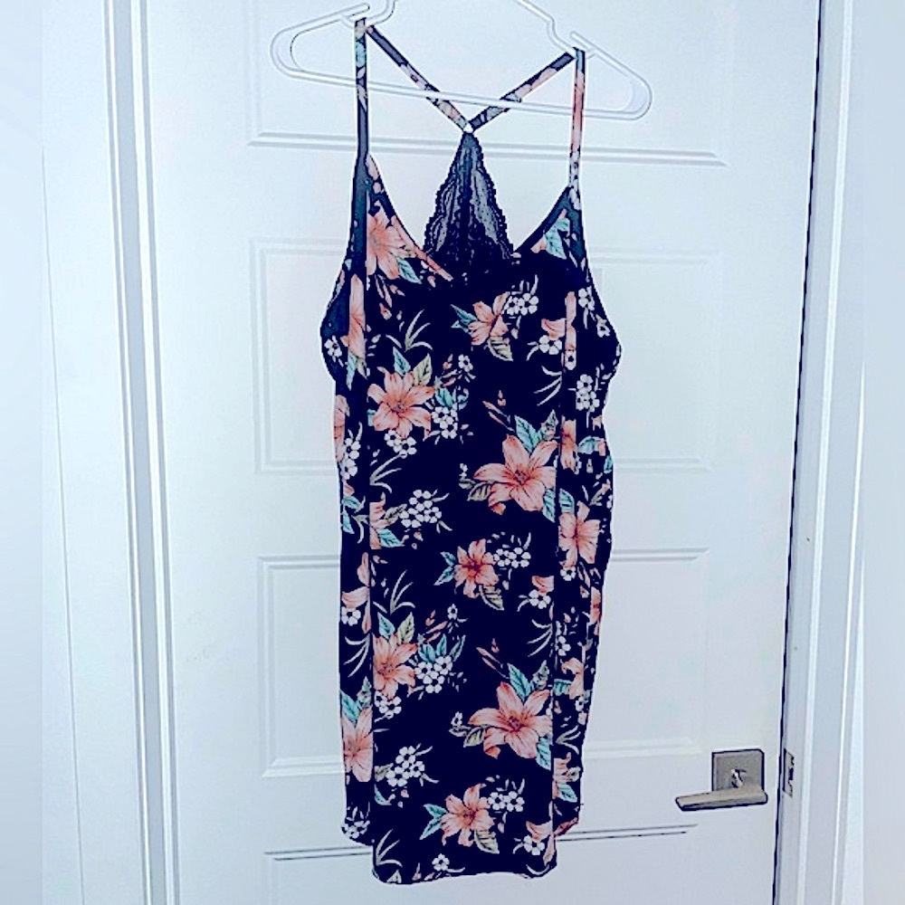 EUC Ardene Curve Sleep dress 2X